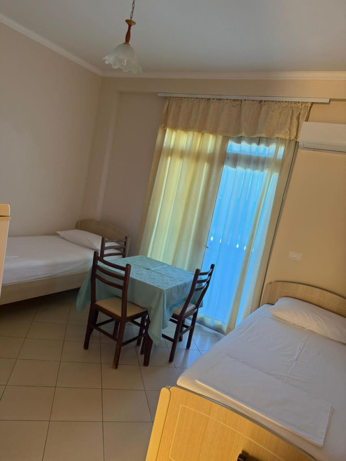 Hotel Sunny Jonufer *